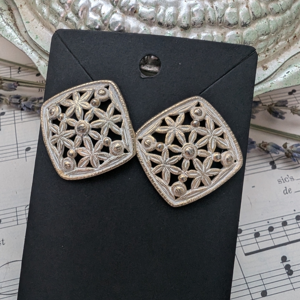 Vintage Square Floral Earrings